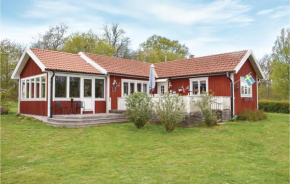 Nice Home In Listerby With Ethernet Internet